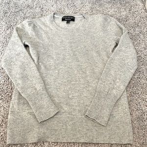 Puff shoulder sweater